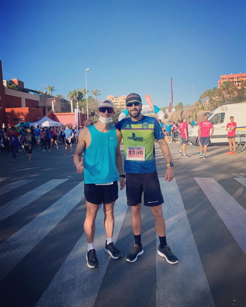 MijasTriatlon's tweet photo. 👊🏼 Varios miembros del club participaron el pasado domingo en las diferentes carreras del Holiday World de Benalmádena, en beneficio de Proyecto Hombre.
#MijasTri #CPMT 🔵🟢🟣 https://t.co/AlgNzWmTcE
