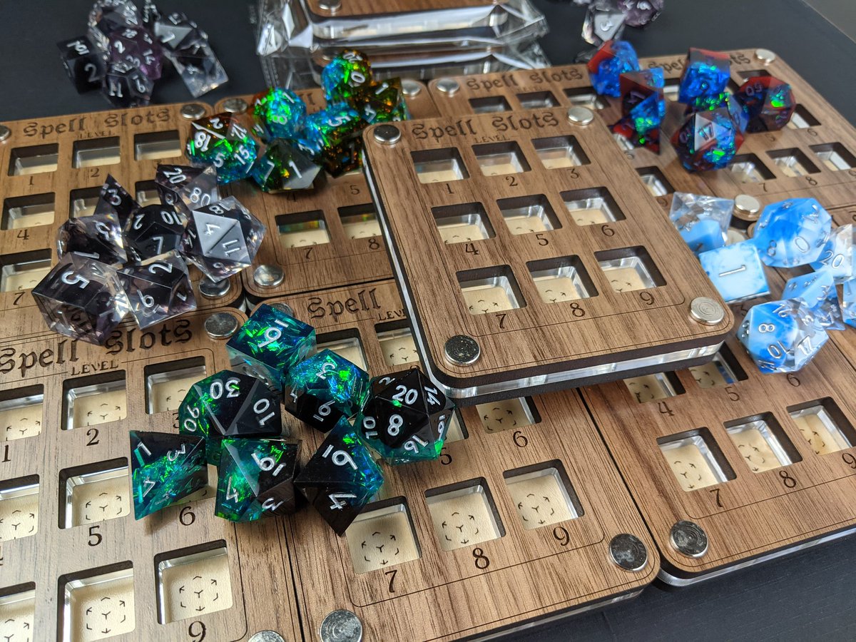 Wooden Golem tweet media