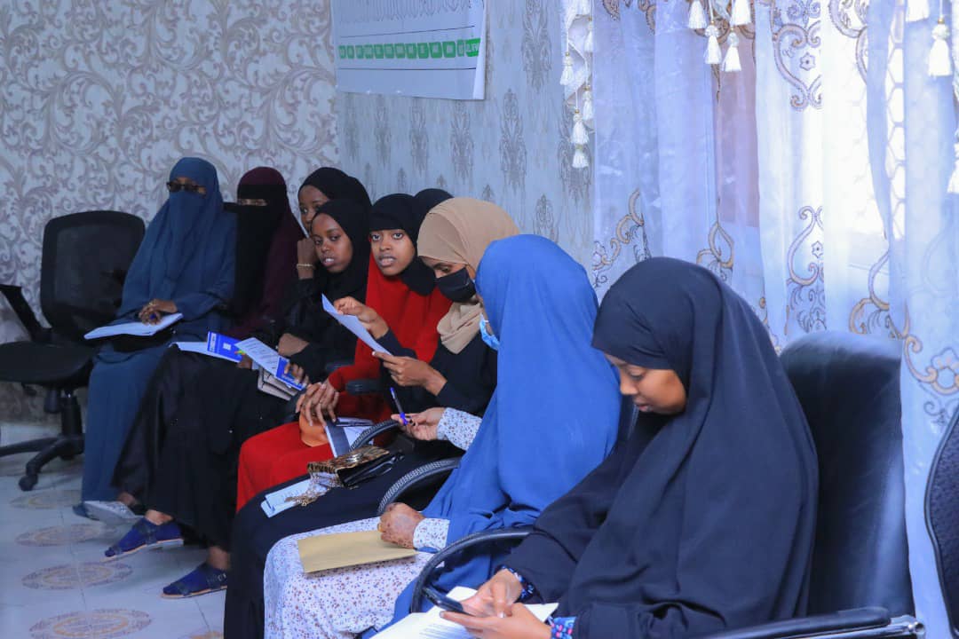cabdirashed's tweet photo. 2/2 CSOs, the UN, government institutions & PWD members from the Deaf, Blind and Physically challenged people were part of the forum. #MESAF provided them the bill copies to seek information and views from the individuals & organizations ahead of the scheduled validation meetings https://t.co/ITtoA3RA9s