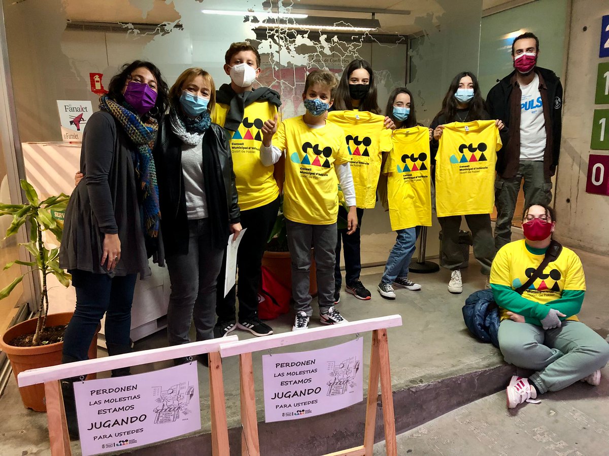 cmi__quart's tweet photo. Ahir, conselleres i consellers van participar en una gimcana pel municipi visitant i jugant a llocs emblemàtics per al CMI
#15anysCMIQuart #QuartdePoblet #DiadelaInfancia https://t.co/qQ4yBMLpMg