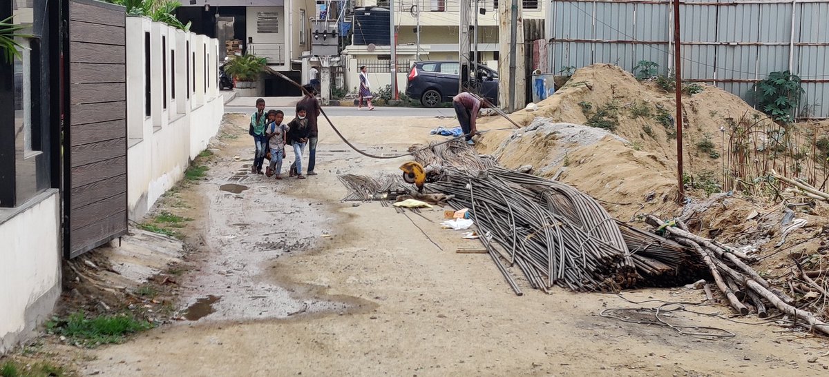 ksrtelangana's tweet photo. @arvindkumar_ias Collector Sir please stop builders using our approach roads for their material dumping, fabrication/steel works, ready mix veicles, trucks and tractors etc. @GHMCOnline @ZC_SLP @CommissionrGHMC @HMDA_Gov https://t.co/xqVvOMxFF3