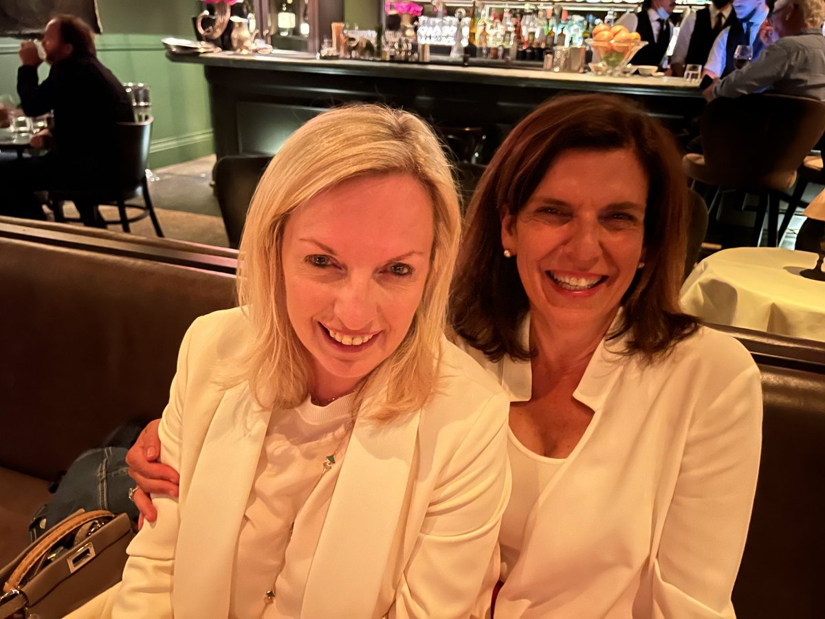 So good now that Scott has finally ordered enough vaccines that 

We, Can.Go. 

To wine bars and restaurants in Sydney and Melbourne 

#auspol  ⁦@c_Holgate_1