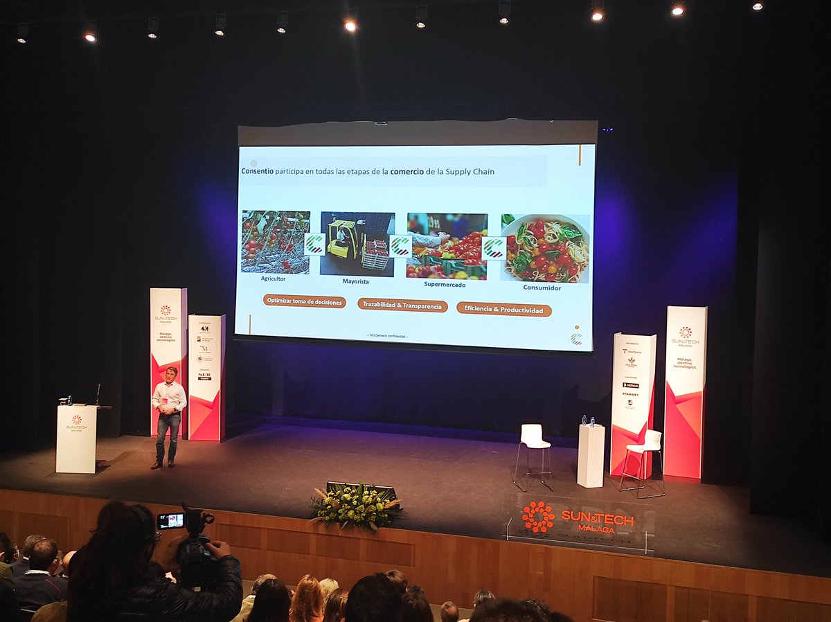 Azahara Vera Cobos (Azzy) tweet media