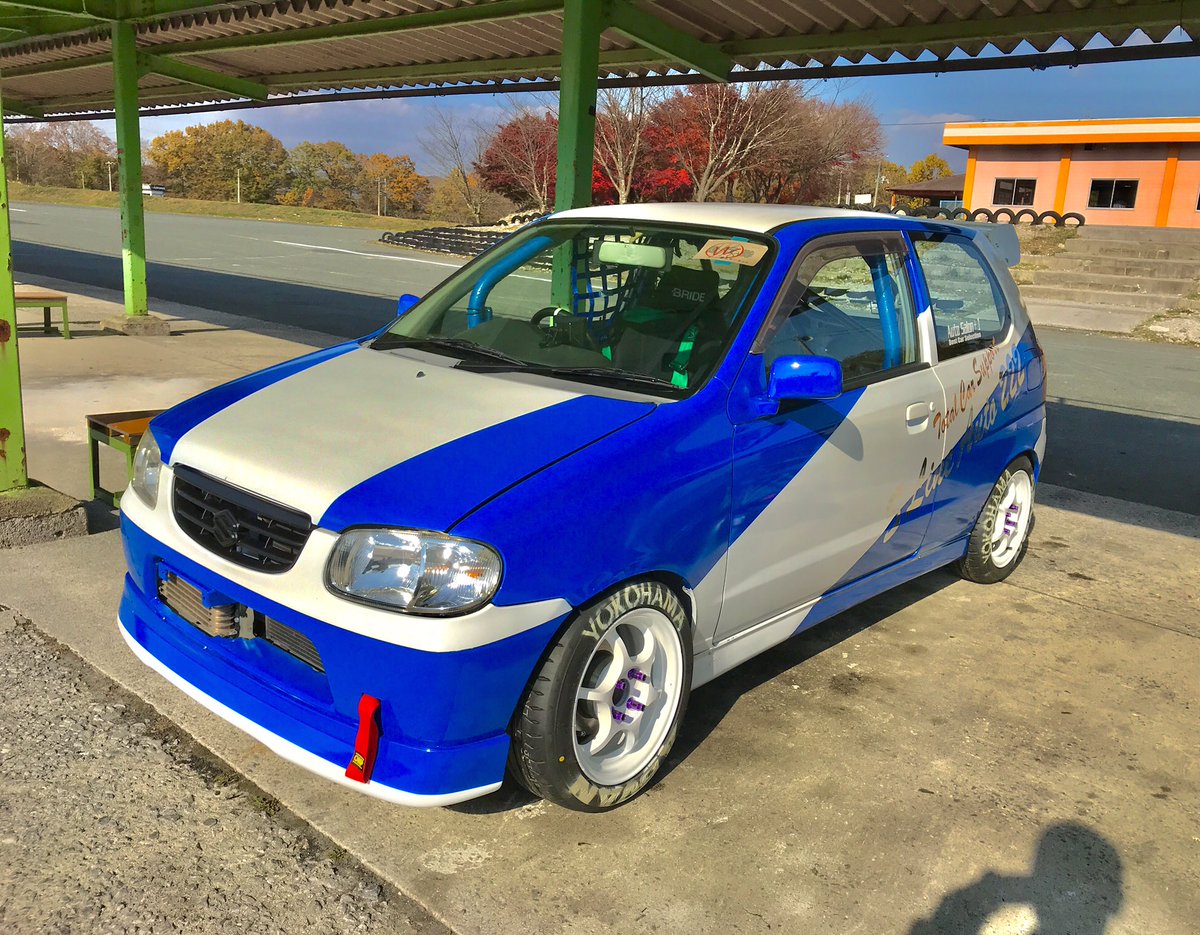SLineAuto222's tweet photo. 本日無事トラブルも無くシェイクダウン完了‼️
後は本戦を待つのみ👍

中古車販売　中古バイク　カ��タム　チューニング　整備　車検　鈑金塗装
等… S Line Auto222までお気軽にご連絡下さい👍
#SuperKTaikyu #備北サーキット #ha23 ＃耐久レース #備北 #アルト #skt #耐久 #備北軽四耐久 #軽耐久 https://t.co/jRsF6LZAcL