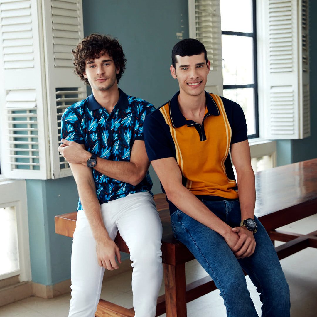 celioindia's tweet photo. Canโt decide which t-shirt to buy? Hereโs a tip: Buy both ๐
Visit the link in bio to shop now!
.
.
.
.
#OriginallyFrench #CelioIndia #aw21 #autumnwinter #newcollection #tshirt #men #autumnwintercollection #casual #aw21collection #menswear https://t.co/SO3kHhOKLq