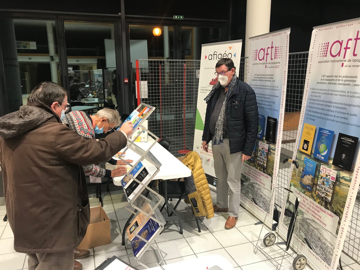 afigeo_asso_fr's tweet photo. [En direct] C'est parti pour là 16è édition du Forum de la topographie de l'@aftopo à Egletons dont nous sommes partenaires. Avec de nombreux membres @afigeo_asso_fr pour échanger sur la #detection #geolocalisation #reseaux   
 #futurmap @GeofitGroup #geopixel @GroupeNAT #jsinfo https://t.co/eF0sQuDk0q
