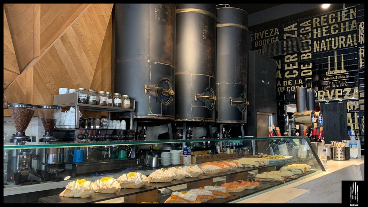 LoboDonosti's tweet photo. ¿Quién se merece un descanso y un #hamaiketako?
🙋🏻♀️🙋🏼
#Pintxo mañanero en #lobodonosti
#aperitivo #lobogros #loboantiguo #lobocentro #raciones #restaurante #bar #donostia #sansebastian #food #barrapintxos #pinrtxotour #pintxosdonostia https://t.co/c0iZWIkGxY