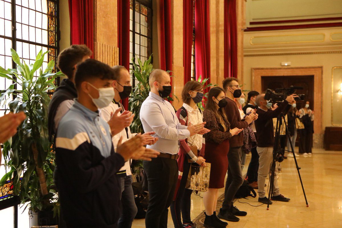 SerranoJAntonio's tweet photo. Dentro del @EUErasmusPlus se enmarca el encuentro #Cyberincluding.

La implicación de los jóvenes en la lucha contra el cyber acoso es fundamental. Una lucha que apoyamos desde el @AytoMurcia. Juntos y con proyectos como este, conseguiremos minimizar los peligros de las redes. https://t.co/hdrc3zmOxD