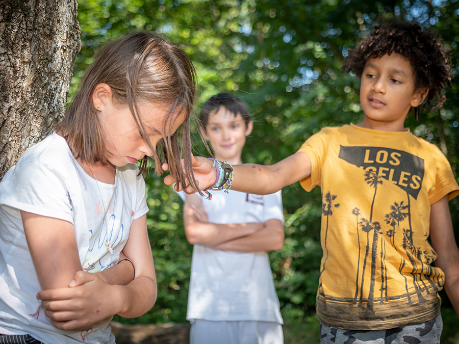 JD_Animation's tweet photo. 32 ressources pour agir contre le #harcelement entre jeunes dans les accueils collectifs de mineurs. #HarcelementScolaire #animation #prevention #acm https://t.co/R5SIlXc0fX https://t.co/FXrMZeE7CR