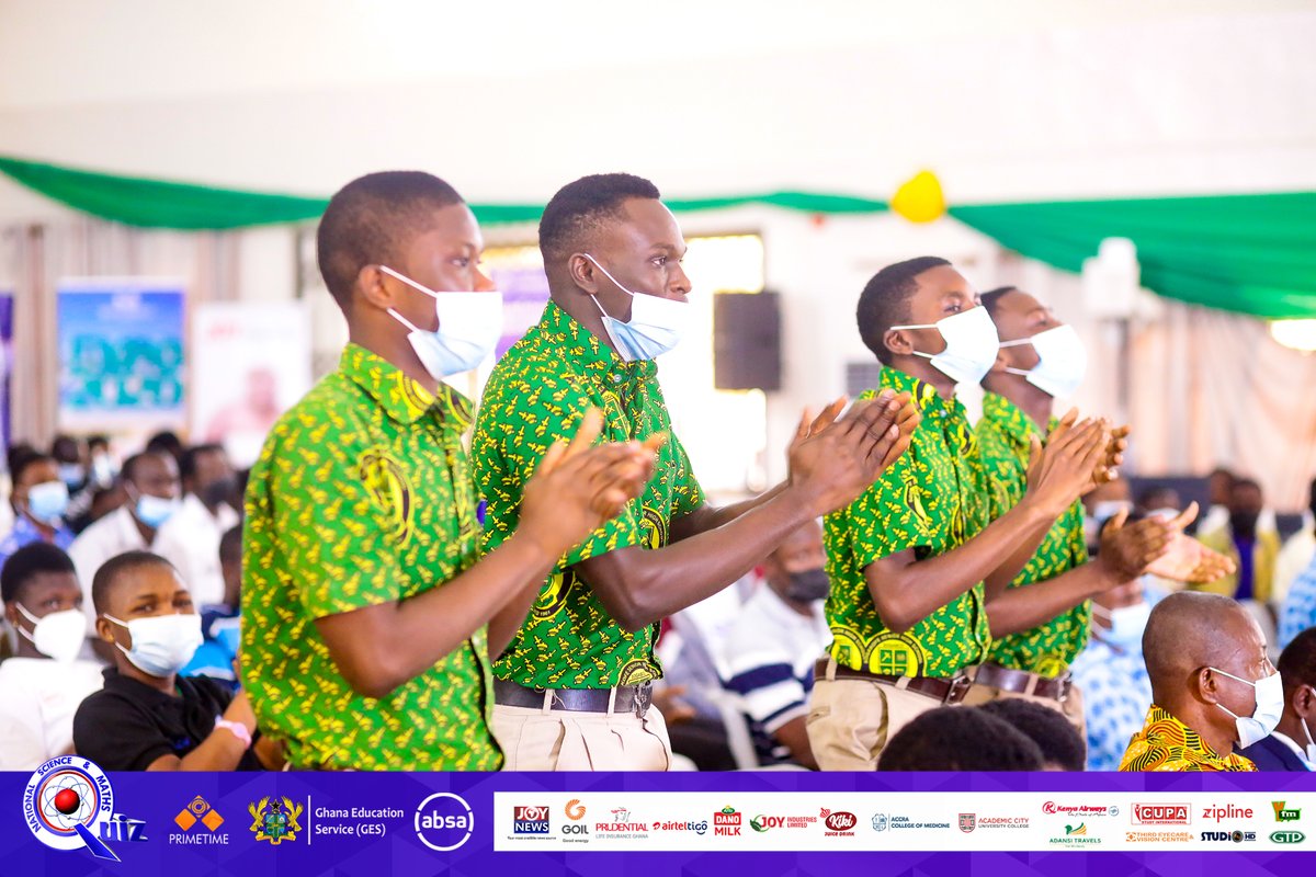 NSMQGhana's tweet photo. Saarah-Mensah:
End of Round 3:

Sogakope SHS: 30pts
Sunyani SHS: 20pts
Koforidua Sec. Tech. Sch.: 15pts

#NSMQinKumasi #NSMQ2021 #Primetime https://t.co/EMrbXArigA