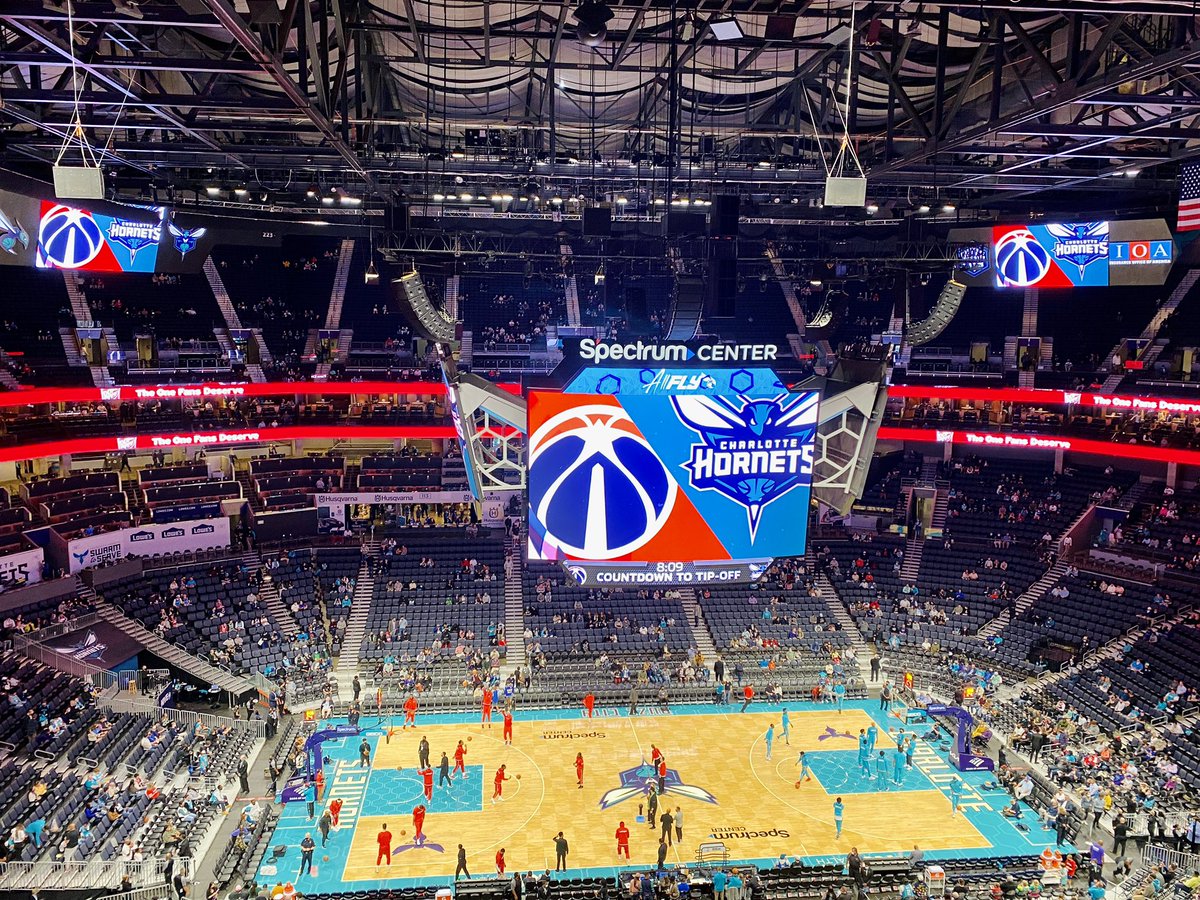 ßen (P) tweet media