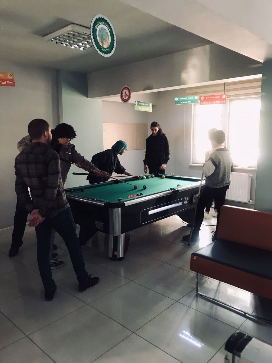 GSB_DenizliGM's tweet photo. Sevgili Gençler! Eğlenceli bir gün geçirmek için Gençlik Merkezimizin oyun salonunu bir ziyaret edin deriz🥳😉😉 #OyunAtölyesi https://t.co/QNYTptgARs