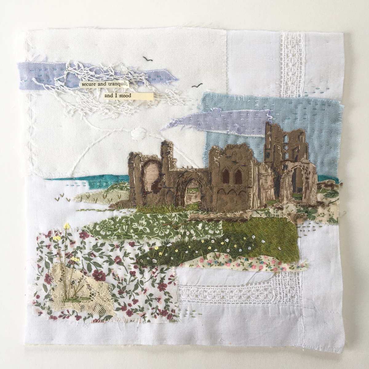 Resident artist @JessKTextiles is looking forward to welcoming visitors to her studio this weekend at our winter art fair. As well as originals, prints &amp; gifts, Jessica will have kits available for a crafty Christmas! thehearth.co.uk/events/the-hea…