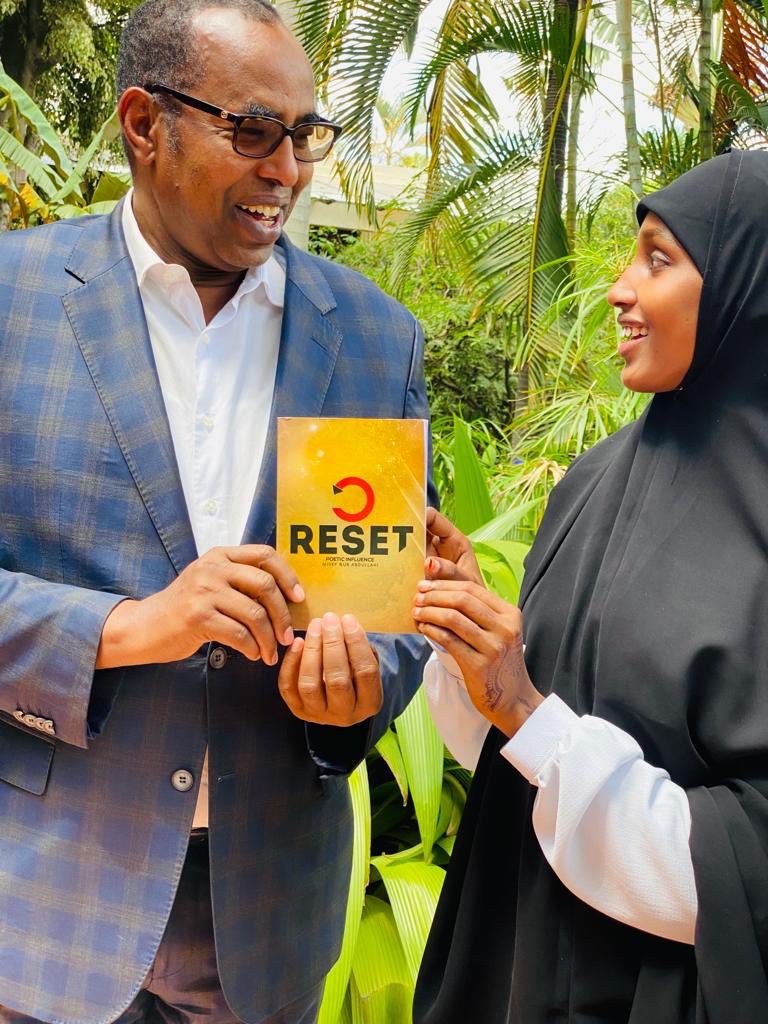 MiskyHaji's tweet photo. Great to have had a meeting with 
@AMB_Affey ,special envoy for the Horn of Africa (UNHCR) 
Amb. Affey encouraged me to keep passing my message through books and to inspire the young girls in the Refugee camps.
Thank you ambassador 🙏 https://t.co/hvr93aeOyF