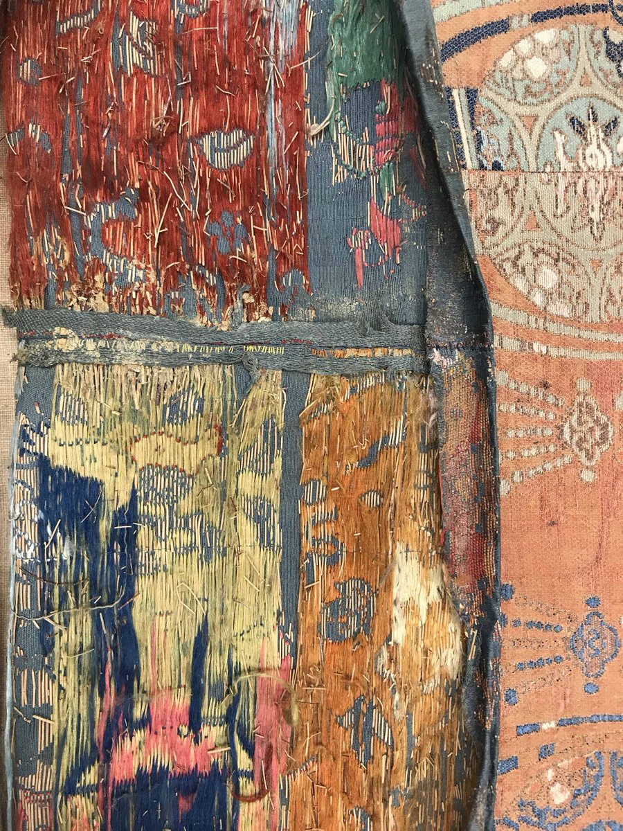 #Museum30 Day 17 &amp; 18 Time for a #celebration🎉of our newly published paper on #textile borders in Asian paintings in <a href="/Heritage_MDPI/">Heritage MDPI</a> by a collaborative team from <a href="/britishmuseum/">British Museum</a> led by <a href="/DiegoTamburini1/">Diego Tamburini</a>. Read it free &amp; #openaccess here: mdpi.com/2571-9408/4/4/…