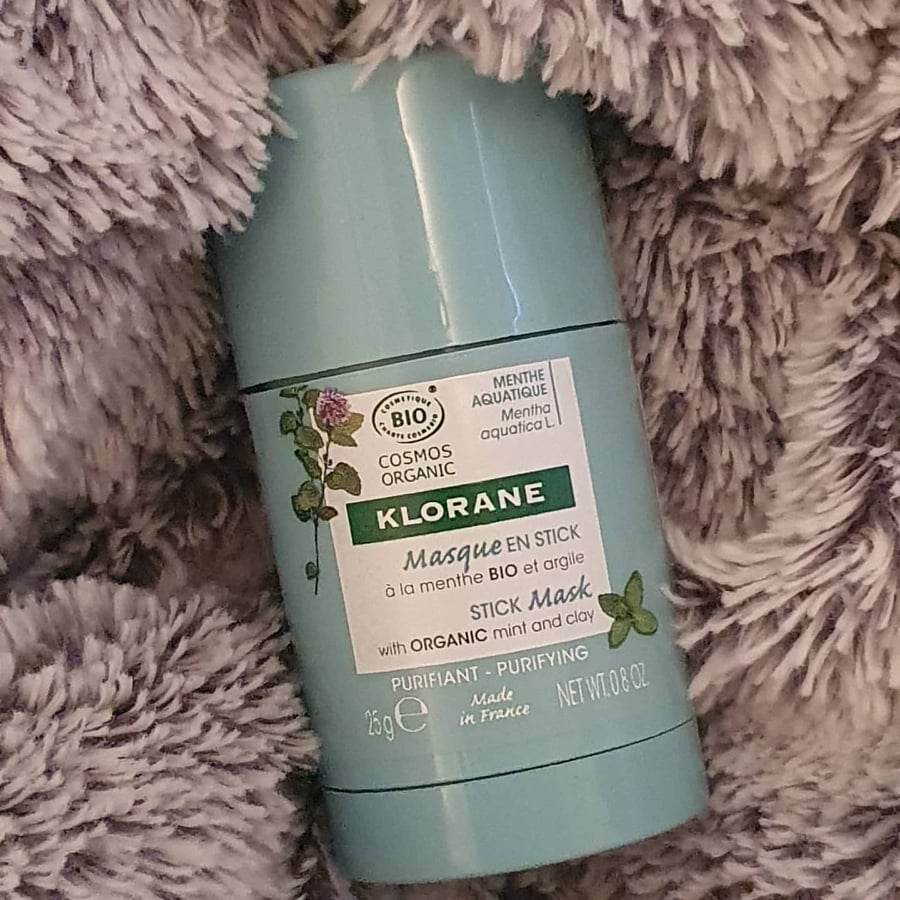 Adeline_OLIVIER's tweet photo. Enfin un soin format voyage et bio. Efficace et idéal après une journée avec le masque ! Merci #CosmetiqueSolideKlorane #KloraneZeroDechet https://t.co/tkBeFbV4Y1