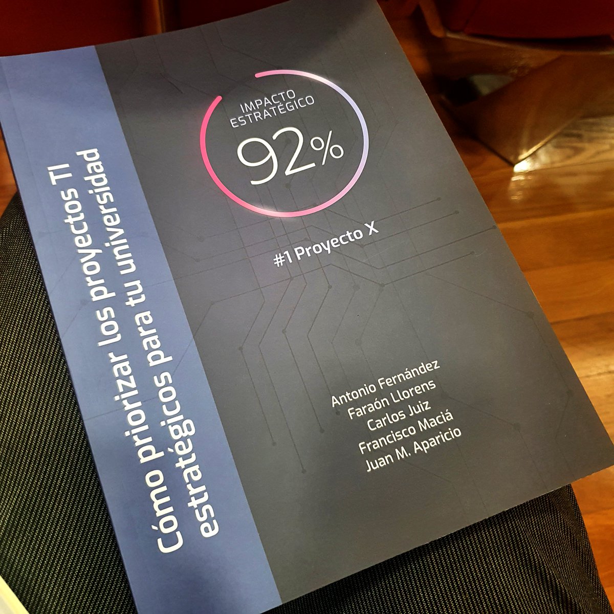 ADEITUV's tweet photo. ➡Un workshop de la @CrueUniversidad analiza hoy en nuestra sede el avance de la digitalización de las universidades españolas 
➡Intervendrán responsables de la digitalización de algunas de las principales universidades españolas 
💻 Más info en https://t.co/AslLp8Mfrg https://t.co/HyS4LIAQib
