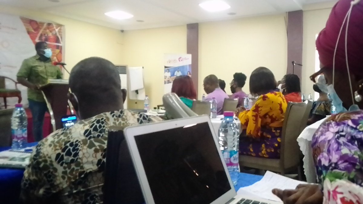 MyraClicks's tweet photo. Ghana Social Enterprise Forum
Happening at the Tomriek Hotel

* Commitment is a very important ingredient in everything u do, business especially*

#SEGhana
#SEForum2021
#ReachforChange https://t.co/AFtZdosufm