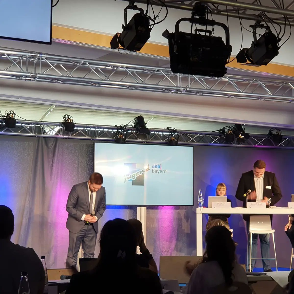 deutsche beamtenbundjugend bayern tweet media