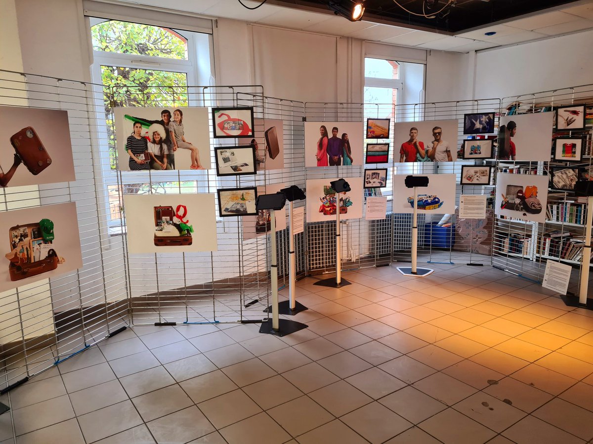 Lewillerhof's tweet photo. #expostion #couleursdimmigration #histoire #prisedeconsience #enroutepourlechangement #vivretousensemble #Merci #Haguenau #bischwiller 🌍🌎🌏 https://t.co/NOOdknir46