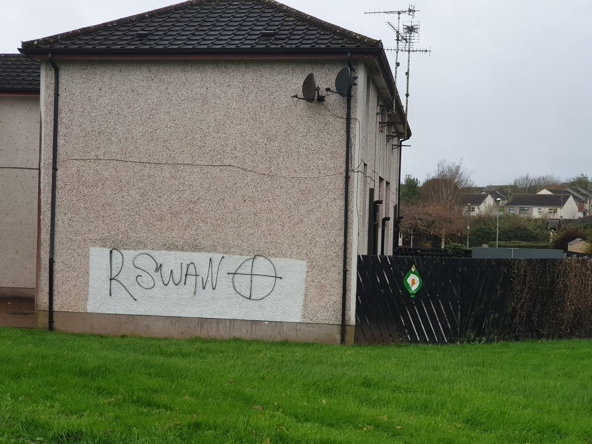 Disgraceful attack on Health Minister Robin Swann in Dungannon.
These people should realise that Robin Swann is trying to help the entire public of Northern Ireland.