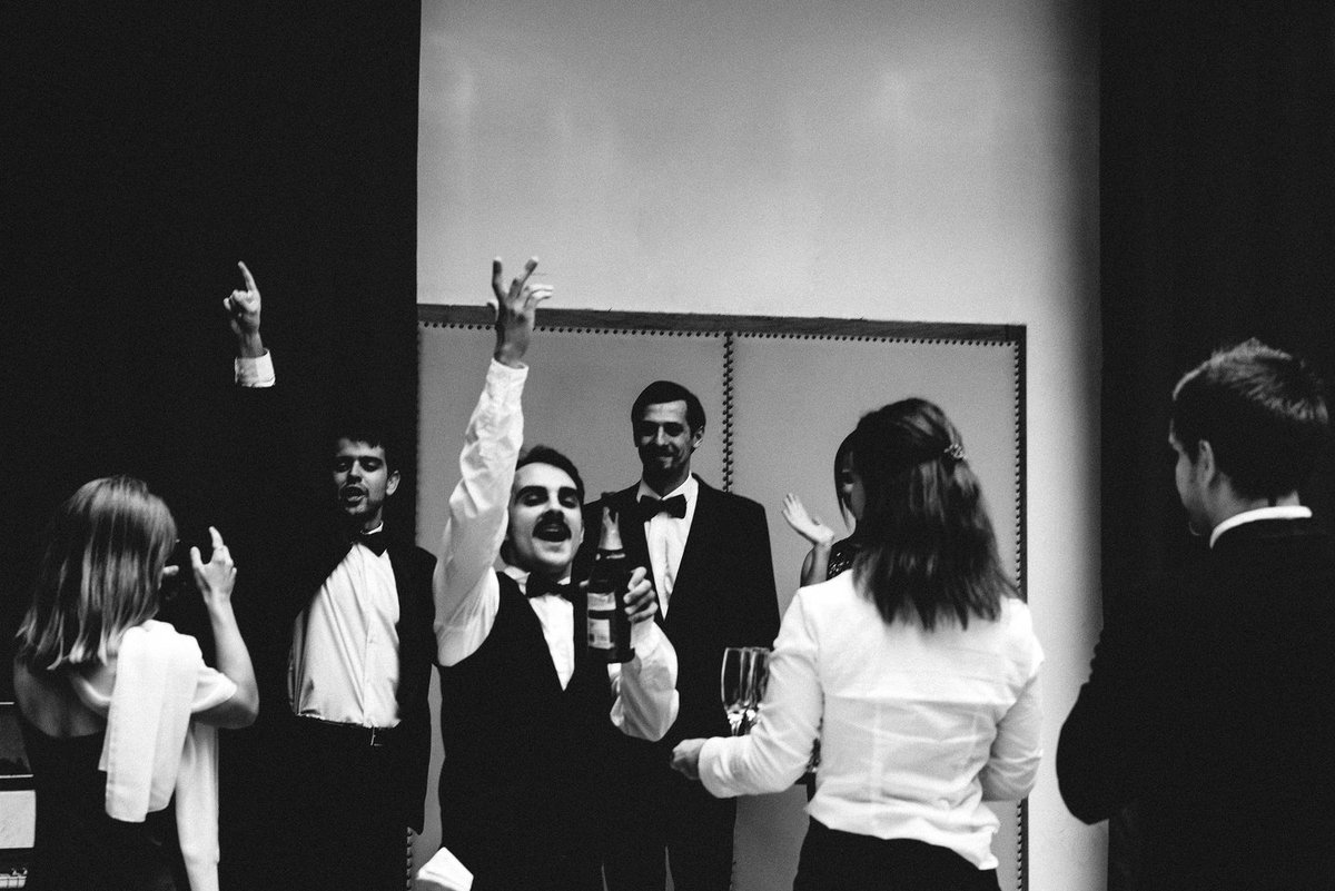 teatarpromena's tweet photo. Hvala svima koji su došli na "Proslavu" i onima koji su to želeli. Vidimo se uskoro! 🎉 https://t.co/g2ItdROG1k
