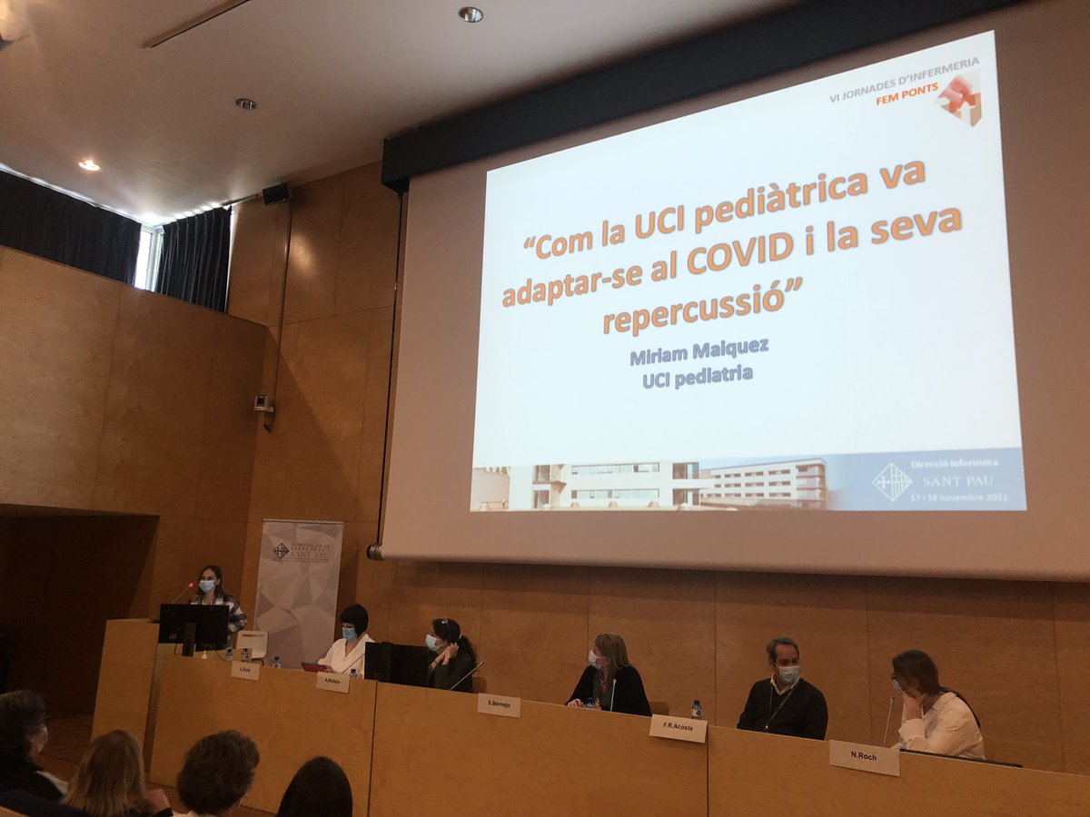 AngelesGM_19's tweet photo. Hoy representación del turno de noche en #VIJornadesInfermeriaSantPau Felicidades @MiriamMaiquez por contarnos tu testimonio durante la pandemia. Felicidades @carme_soria, Dafne Guerra y Cristina Carrasco por vuestro trabajo. https://t.co/iSeBe7xFe8