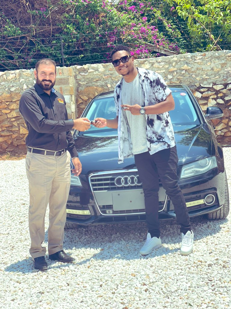 VanillaDzaddy's tweet photo. A huge thank you to Shah Motors .....I’m at a loss for words 🙏🏽🙏🏽 https://t.co/bkXYXONGn9