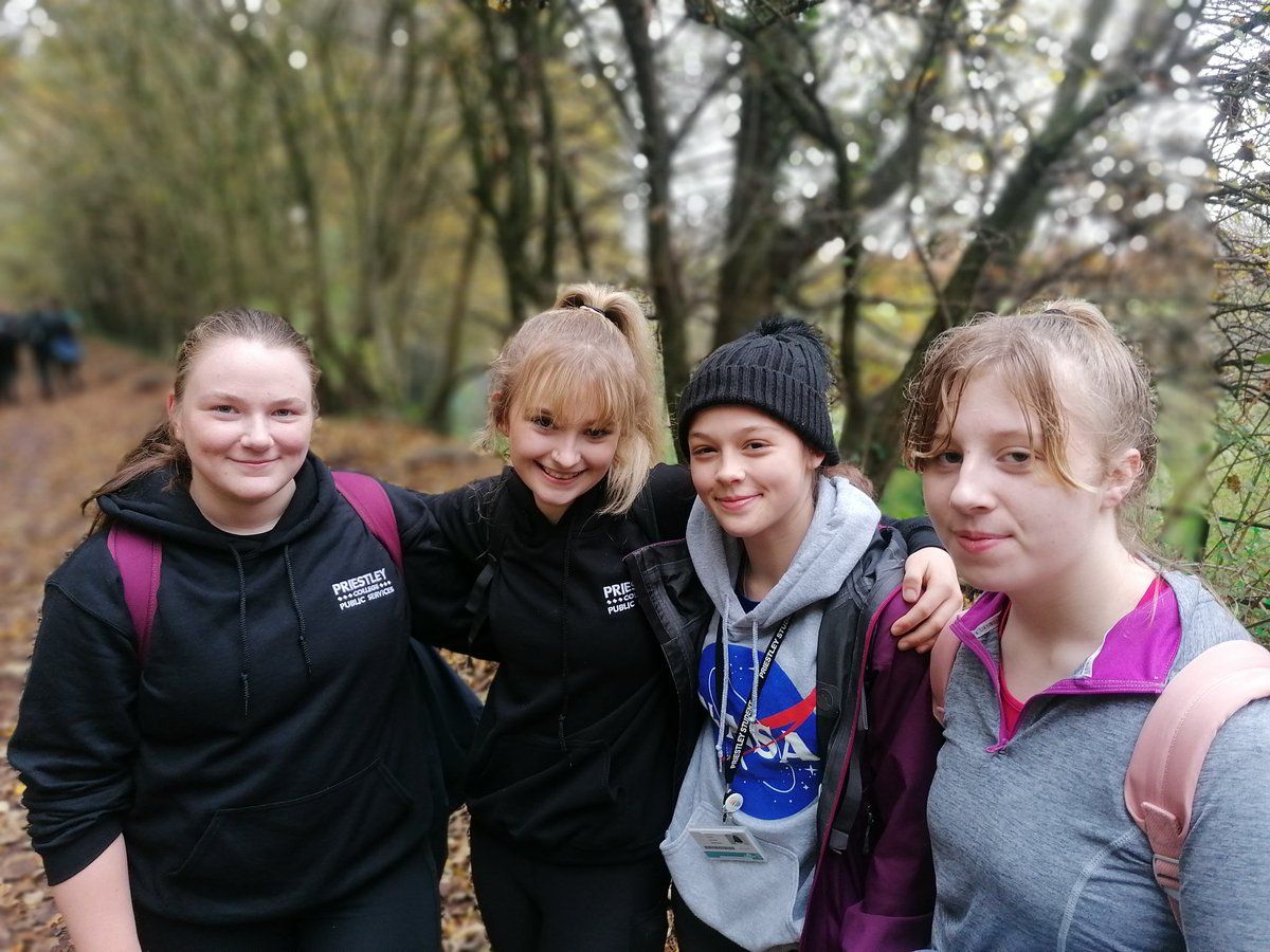 PriestleyPS's tweet photo. Public service students walking to Manchester raising money for charity as part of active citizenship https://t.co/Cibbmg2hnh