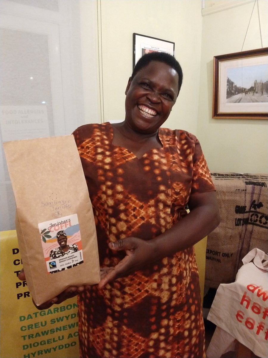 Such a privilege to meet Jenipher last night and hear her story. ☕️🇺🇬🏴󠁧󠁢󠁷󠁬󠁳󠁿⚖️💚<a href="/fairdoscardiff/">Fair Do's Cardiff</a>