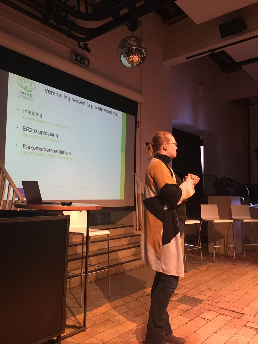 Emmie Osselaere (Stad Gent) situeert de financieringsnoden voor energierenovatie bij particulieren. Niet iedereen die wil, kan financieren. #FALCOslotevent