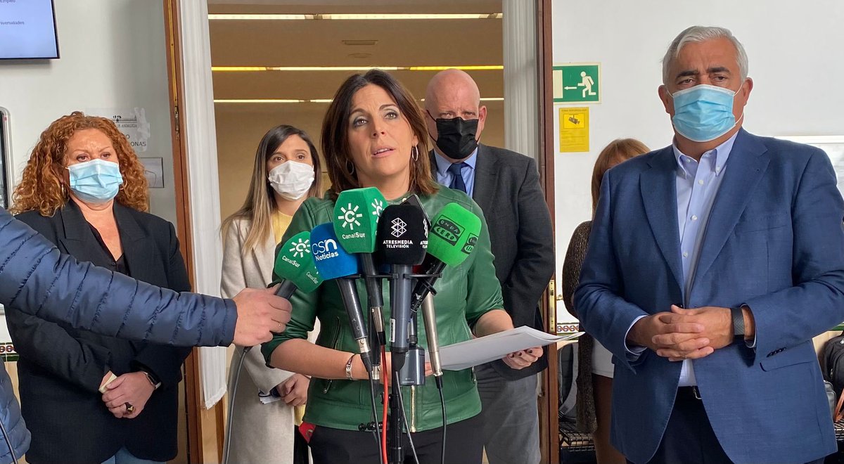 🔴 “Son un gobierno irresponsable que prefiere que #Andalucía no tenga presupuesto a sus cálculos electorales. No merecen gobernar Andalucía”

🗣 <a href="/angelesferriz/">Ángeles Férriz</a> 

#MorenoMiente