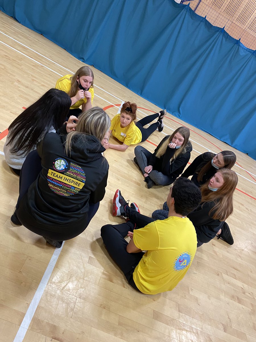 YANorthAyrshire's tweet photo. #NAYoungAmbassadors 💛🖤 

We are off 🚀 

Great warm up by @ActiveSchoolsNM 

Over 40 YA’s taking part in @StuartForsyth Social Media workshop &amp; @ActiveSchoolsAM @activeschoolLMC Competition Organiser training 

#NAActive 

@NAActiveSchools https://t.co/QYuIPbO4un
