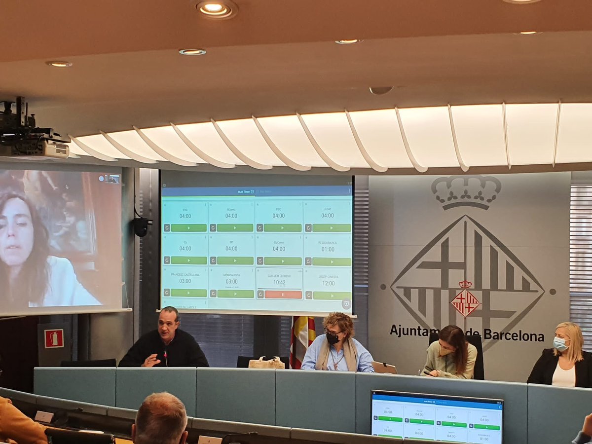 Cal un nou model productiu indissociable d una economia de les cures i una transició ecològica, i en això estem treballant fermament des de la economia social i solidària #LleiESS #Economiaperlavida #comissioreactivacioeconomica <a href="/bcn_ajuntament/">Ajuntament de Barcelona</a>