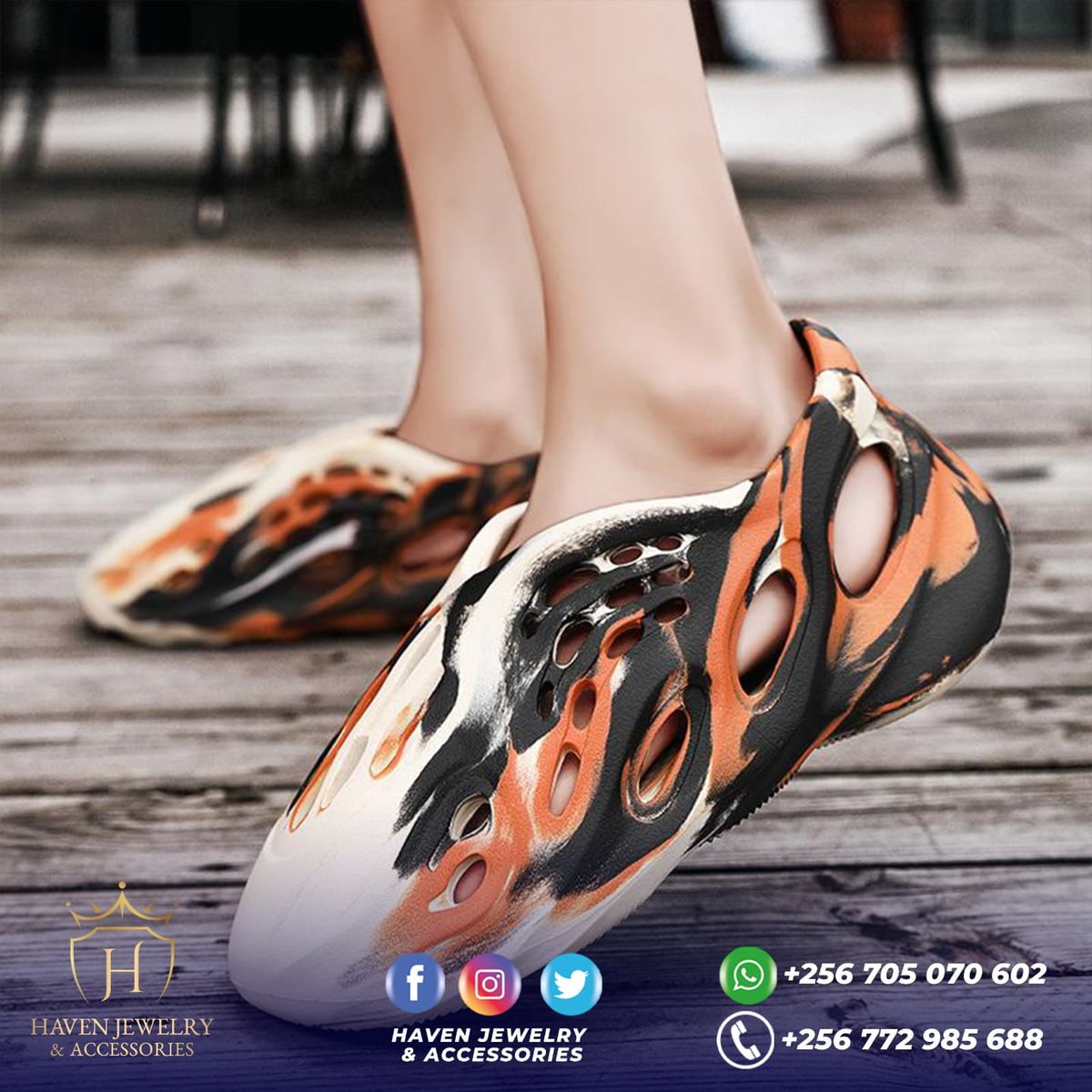 HavenJewelryAcc's tweet photo. Keep upbeat with our wide range of shoes and crocs. 

Get in touch with us with for yours today. 
We also do deliveries. 

#shoesoftheday #crocsoriginal #Shoeparlour #Shoecenter #Bestshoes #shoestyle https://t.co/v8nik6IrY6