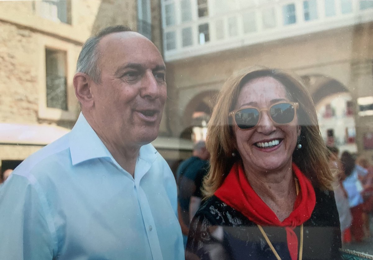 ramirogonza's tweet photo. Hoy no tengo palabras, prefiero poner solo una imagen convencido de que pronto volveremos a estar así https://t.co/6w9mBIfF40. https://t.co/KyccdAjyv6