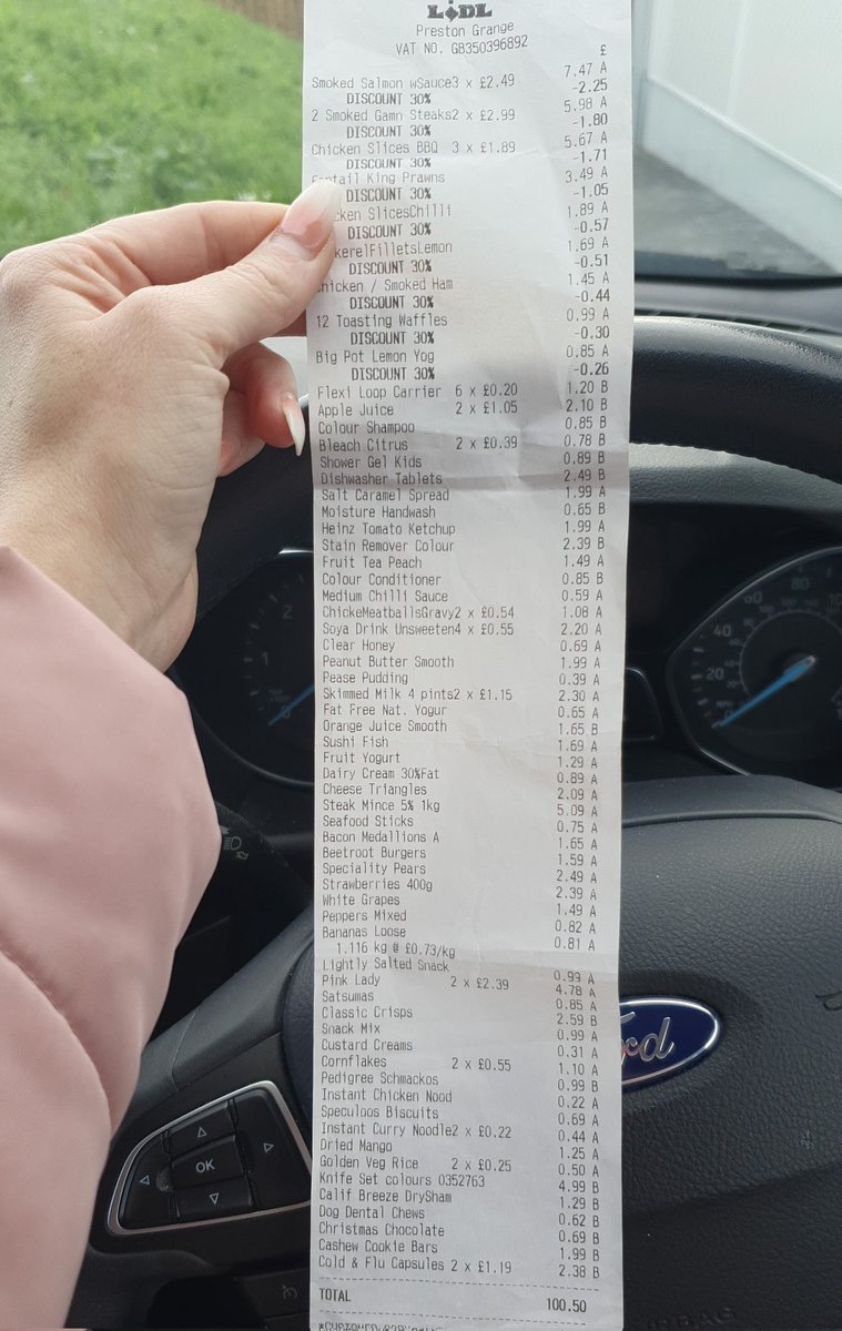 Eventsulove1's tweet photo. Over £100 spent @LidlGB I've received a fine for overstaying in the car park! I've got my receipt but they won't do anything. Paying customers getting fined for shopping. Need more staff on your tills so there's less queues. Half my weekly shopping budget on a parking ticket. https://t.co/em3MPgMvHK
