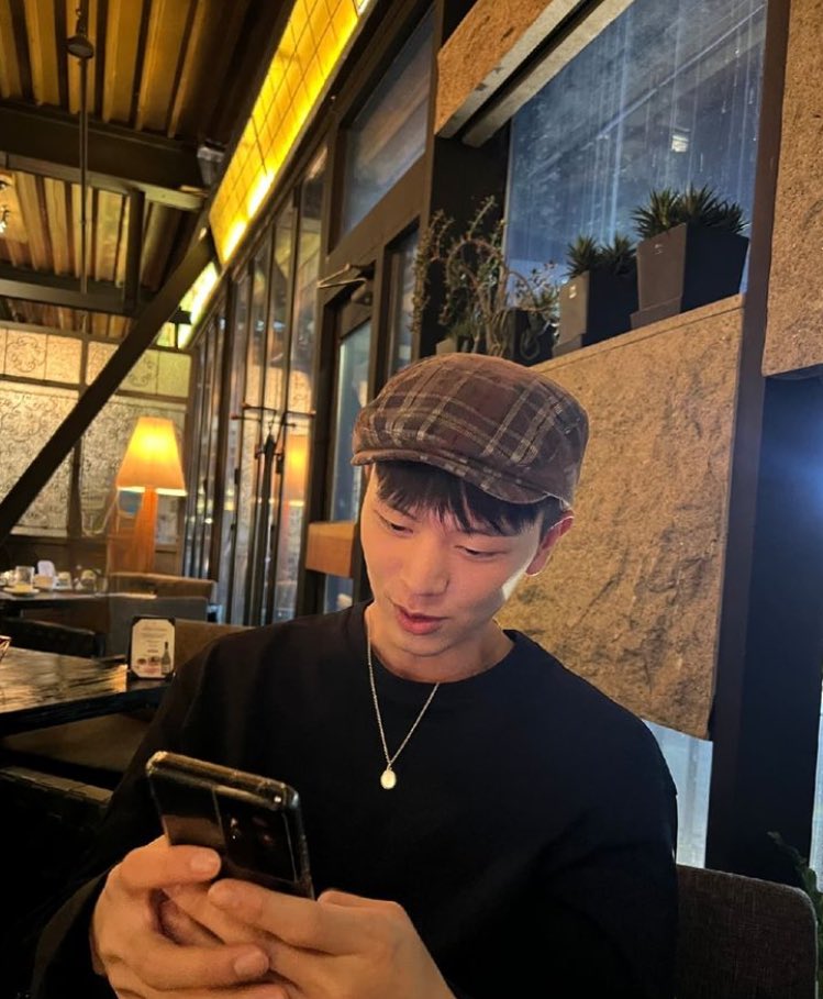 dyedyecheonsa's tweet photo. sungjae update!! https://t.co/ZemhoHf5UT