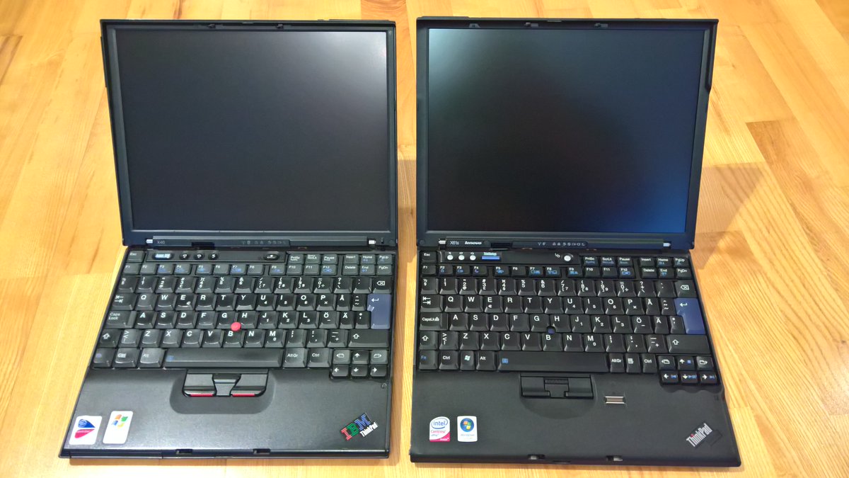 WZorNET's tweet photo. 👨‍💻👉#ThinkPadThursday ⚖️comparing the appearance and dimensions of 2 models: Ultra Portable #IBMThinkPad X40 vs @LenovoThinkPad X61s https://t.co/siCjD83H9l
😉When comparing, you can see the #IBMThinkPad X40 model is slightly smaller ... https://t.co/Cvx9qRsi66