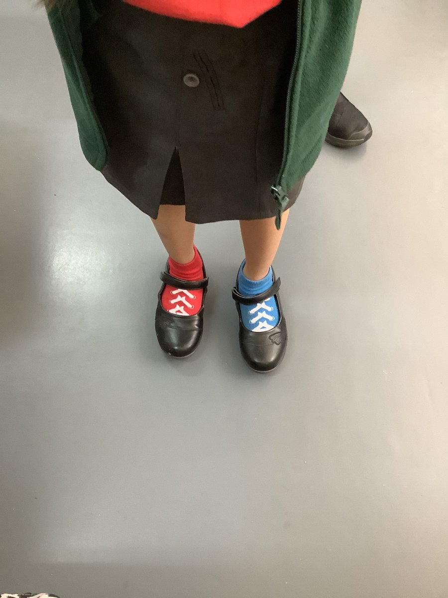 RGSGQ_Yearone's tweet photo. In school today we have been wearing our odd socks for Anti-bullying week. All week we have been thinking about kind words we can say to our friends. https://t.co/gIwgvUaWQH