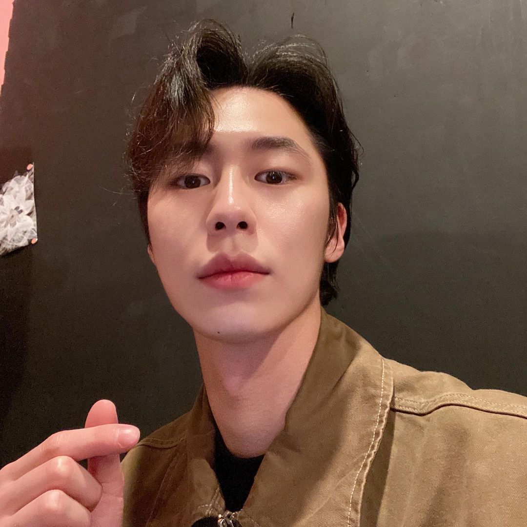 dl_wodnr's tweet photo. 2021.5.10 jxxvvxxk IG

_이렇게나 축하받아도 되나 싶을 정도로 매번 너무나 과분한 사랑 주셔서 감사합니다.😭진짜 너무 감동받았어요...🤍

매번 이렇게 사랑받는다는 게 아직도 실감이 안나고 정말 감사한데ㅠㅠ표현을 어떻게 하면 좋을까 생각하게 되는 거 같아요..
(구체적으로 사랑한다는 말💓) https://t.co/ogKq31ZbpS