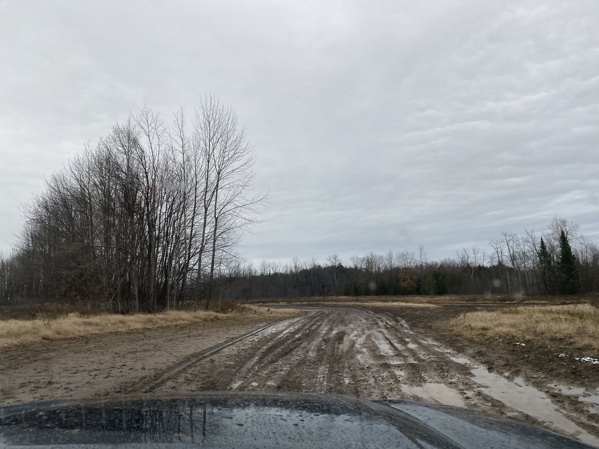 karunchandhok's tweet photo. A cold and wet day checking out the site for the @Oro_Station race track I’ve been helping to design with the team from @DrivenInt. 

Just a 1 hour drive from Toronto…. Great to see it starting to take shape! 🇨🇦🏁🏎 https://t.co/XUWzf2rbuv
