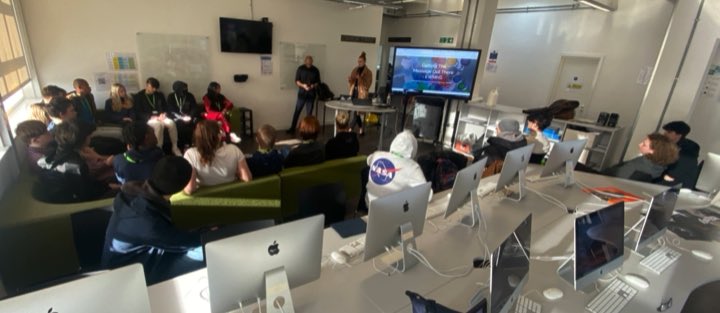 HC1_Media's tweet photo. Today our Creative Media first year are presenting their work to Tom Hassan, Jessie Montague and also to Lucien Withers from the NHS mental health service (EWMHS).
#HarlowCollege #CreativeMedia21 #Diploma #UALawardingbody #client #EWMHS https://t.co/xKBZbUzSoI