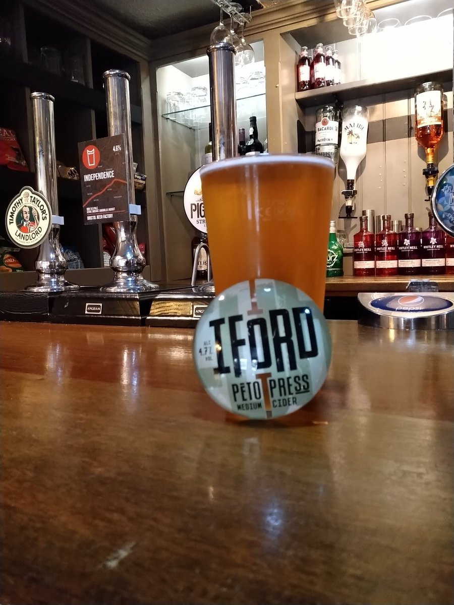 DinneywicksInn's tweet photo. Delighted to bring you a new addition to our #Cider on Keg. We say hello to @IfordCider Peto Press a refreshing medium sparkling cider! #Goodcider #Goodpub #Gloucestershire https://t.co/OaYCxYHTuI