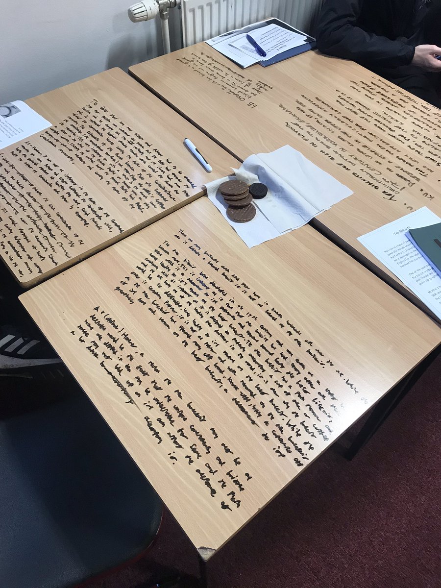 MissMac_UGS's tweet photo. Some biscuit analysis for Higher History! Looking at forming knowledge, analysis, analysis + and evaluation on biscuits then doing the same for a French Revolution paragraph! Obviously we had to have some biscuits as well 🤣🍪 https://t.co/3dPSfRZbbl