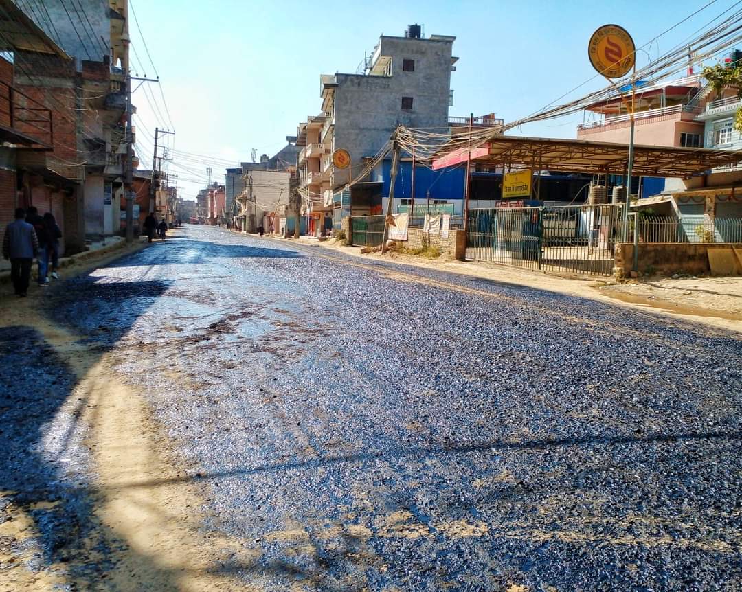 RONBupdates's tweet photo. Finally Jorpati-Gokarna Road of Kathmandu which made life difficult for people of that area due to dust &amp; bad road is getting pitched after long wait. How many of you are from that area?

Pic. Santosh Gautam/RSS https://t.co/VynxbhOnbh