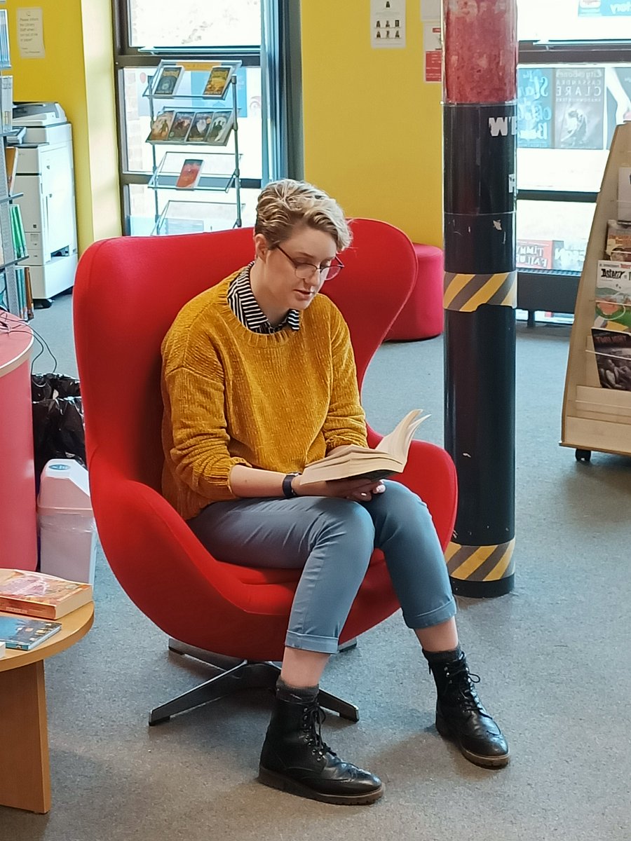 LibraryVictory's tweet photo. The excellent @EnglishEadie reading #Earthsea - The Tombs of Atuan, to Year 8 Readathletes!
Wonderful stuff.
#Readathon #ChildreninNeed #ReadingForGood #Fantasy https://t.co/zNBR4dWsAA