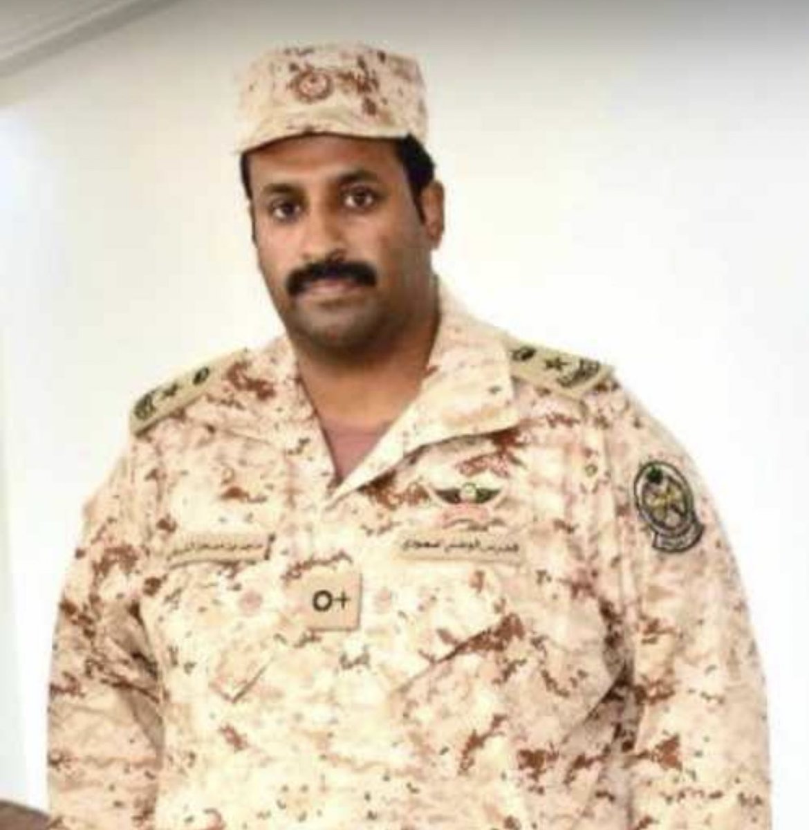 abn_mashibb's tweet photo. نبارك لا ابن العم ماجد بن مسحل بن شمبر الشيباني ترقيته الى رتبة مقدم نسأل الله أن يجعلها له عونا في خدمة دينه ثم مليكه ووطنه https://t.co/4ru0tzYDRR