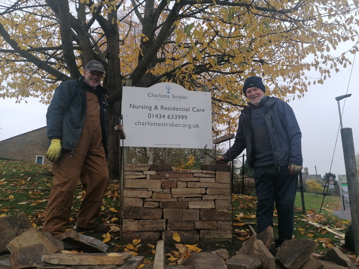 CStrakerProject's tweet image. You may have seen the new stone wall appearing at the bottom of our drive. The wall is being built by Ray and Peter from the Northumbrian branch of the Dry Stone Walling Association and will be the base of a brand new sign, to replace the old white board. More pics as it happens!