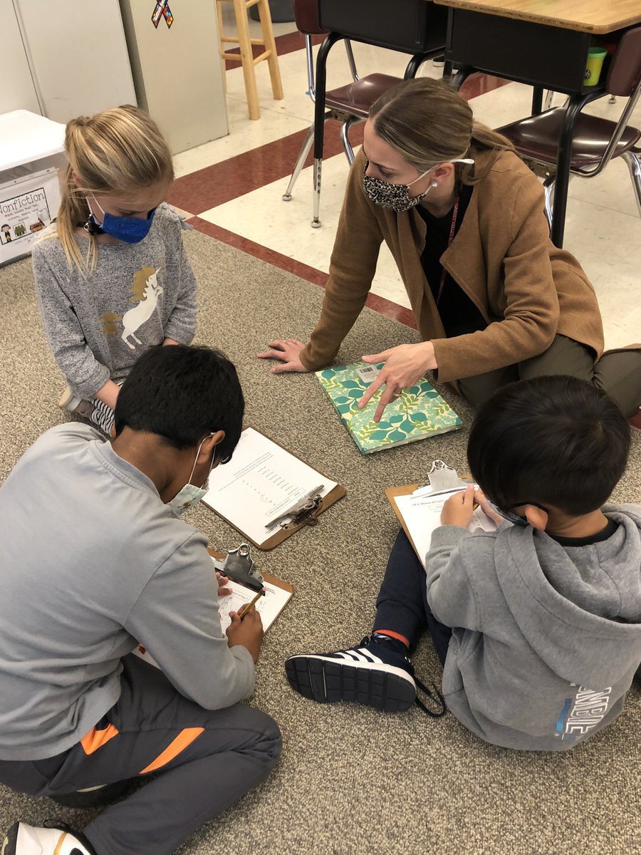 MrsDonatoGV's tweet photo. Happy to have @MrsReidBSES join us for #MathWorkshop @bethelspringsgv.  Partnerships matter. 🍎 #bsesjagnation #gvfeeling #gvlearns https://t.co/GdLwWhLcfH